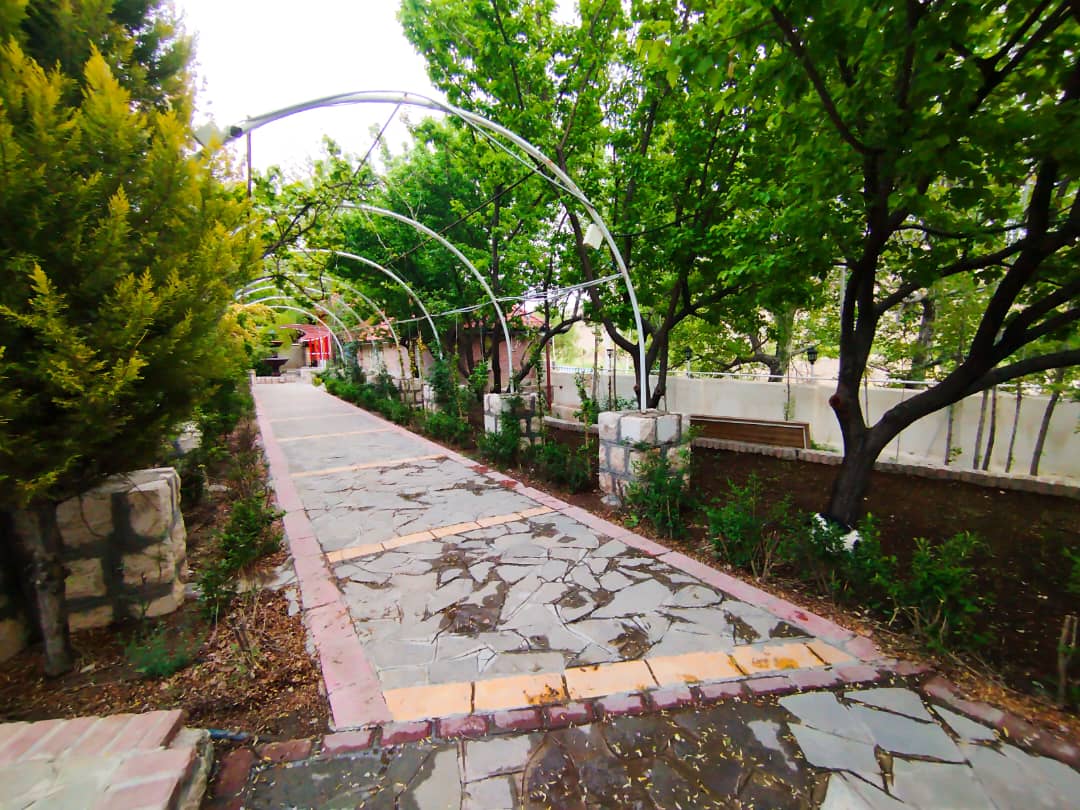 مجموعه اقامتگاه توریستی گردشگری پروشات در بافت